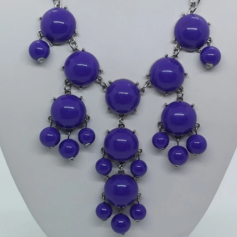 Purple statement Necklace‎